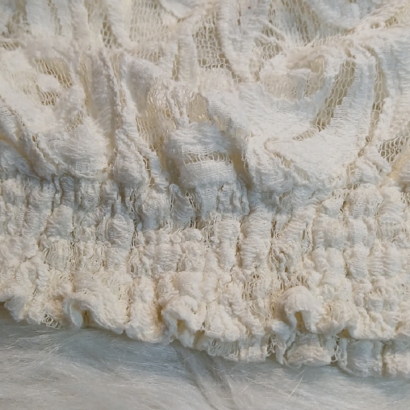Forever 21 Ivory Lace Blouse 1X - Picture 8 of 9